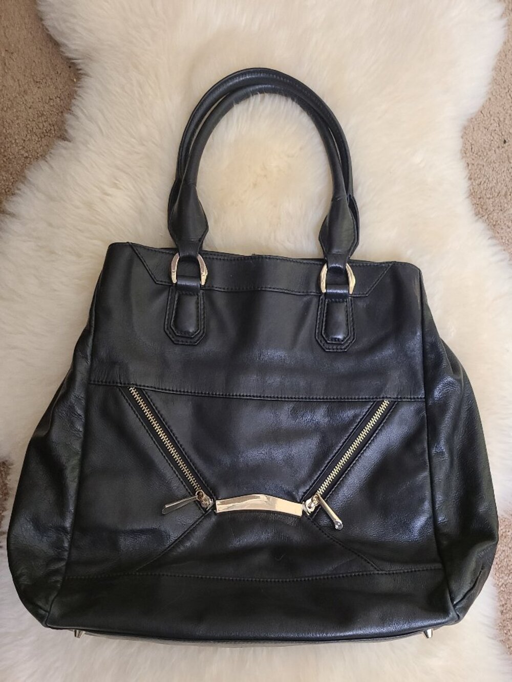 Rian Large Black Leather Purse/Bag